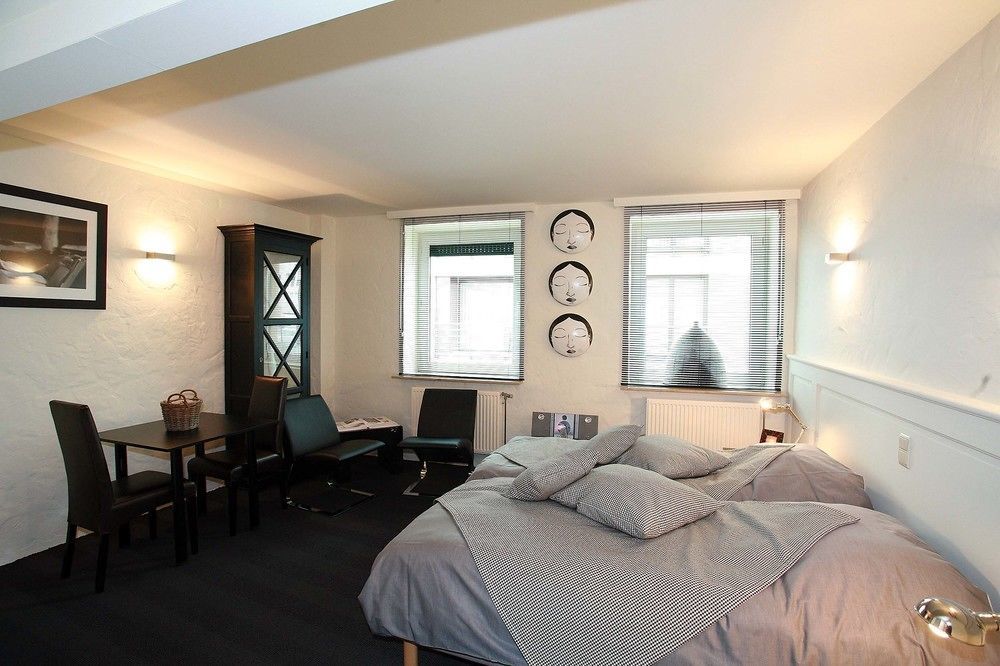Отель Residentie De Laurier Кнокке-Хейст Экстерьер фото